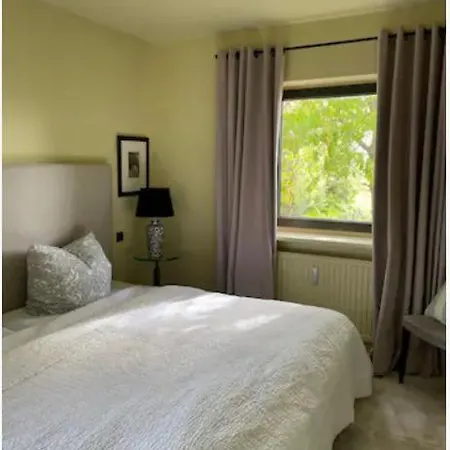Loft-3-ruhiges-loft-im-modernen-landhausstil *